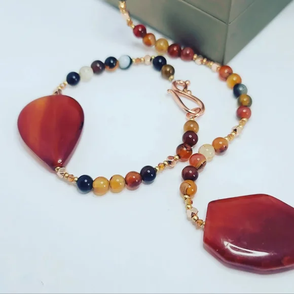 Red agate necklace - Picture 3 of 5